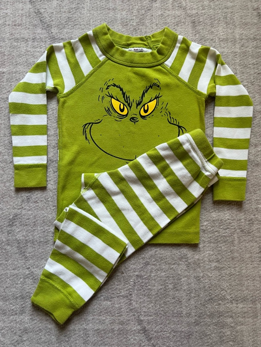 Hanna Andersson Dr. Seuss Grinch Long Sleeved Pajama Set (3T)